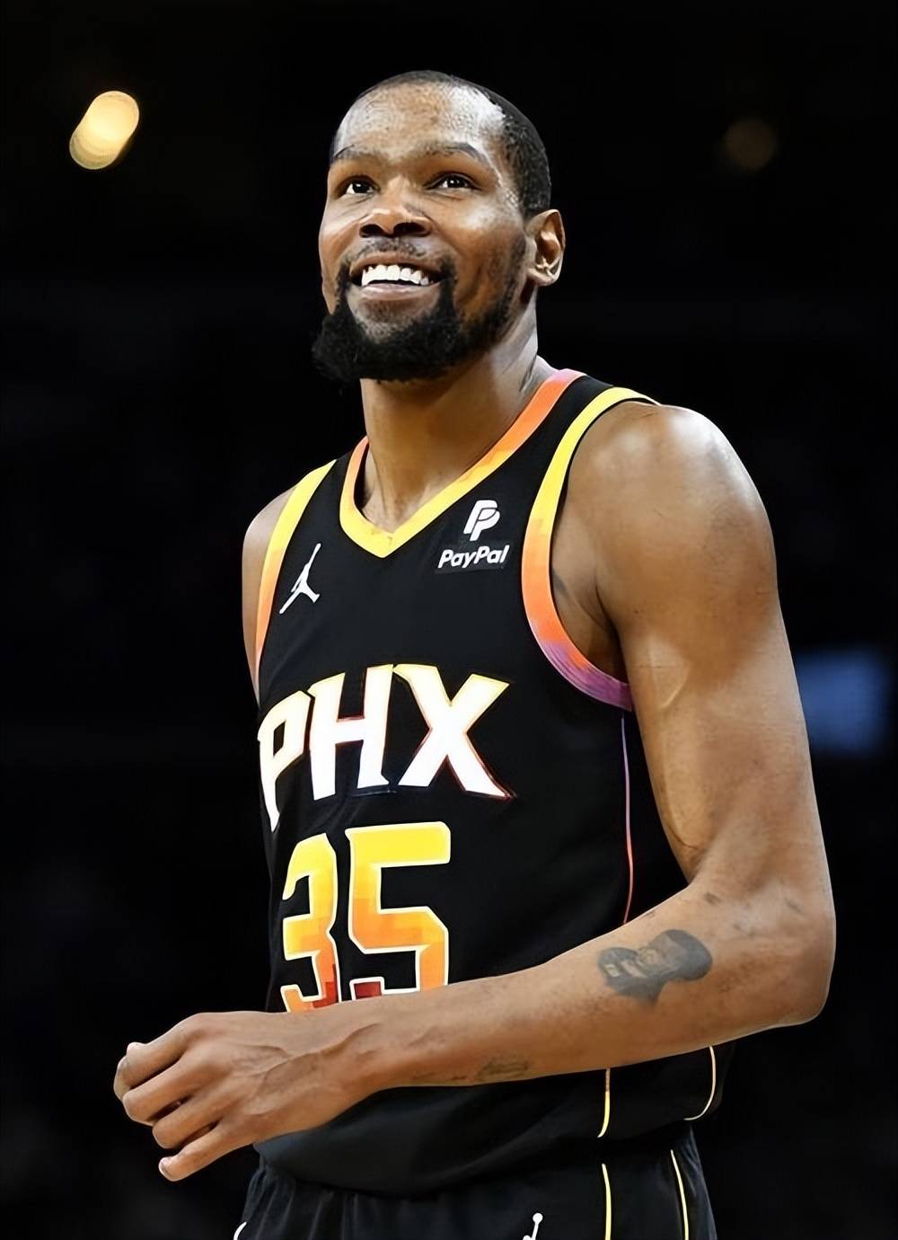 位球员配备 位球员配备